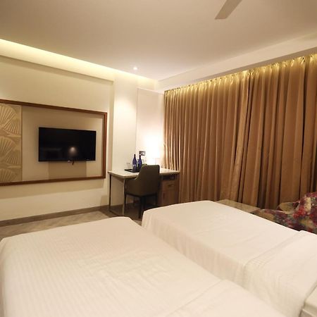 Mango Hill Central Chennai Zewnętrze zdjęcie