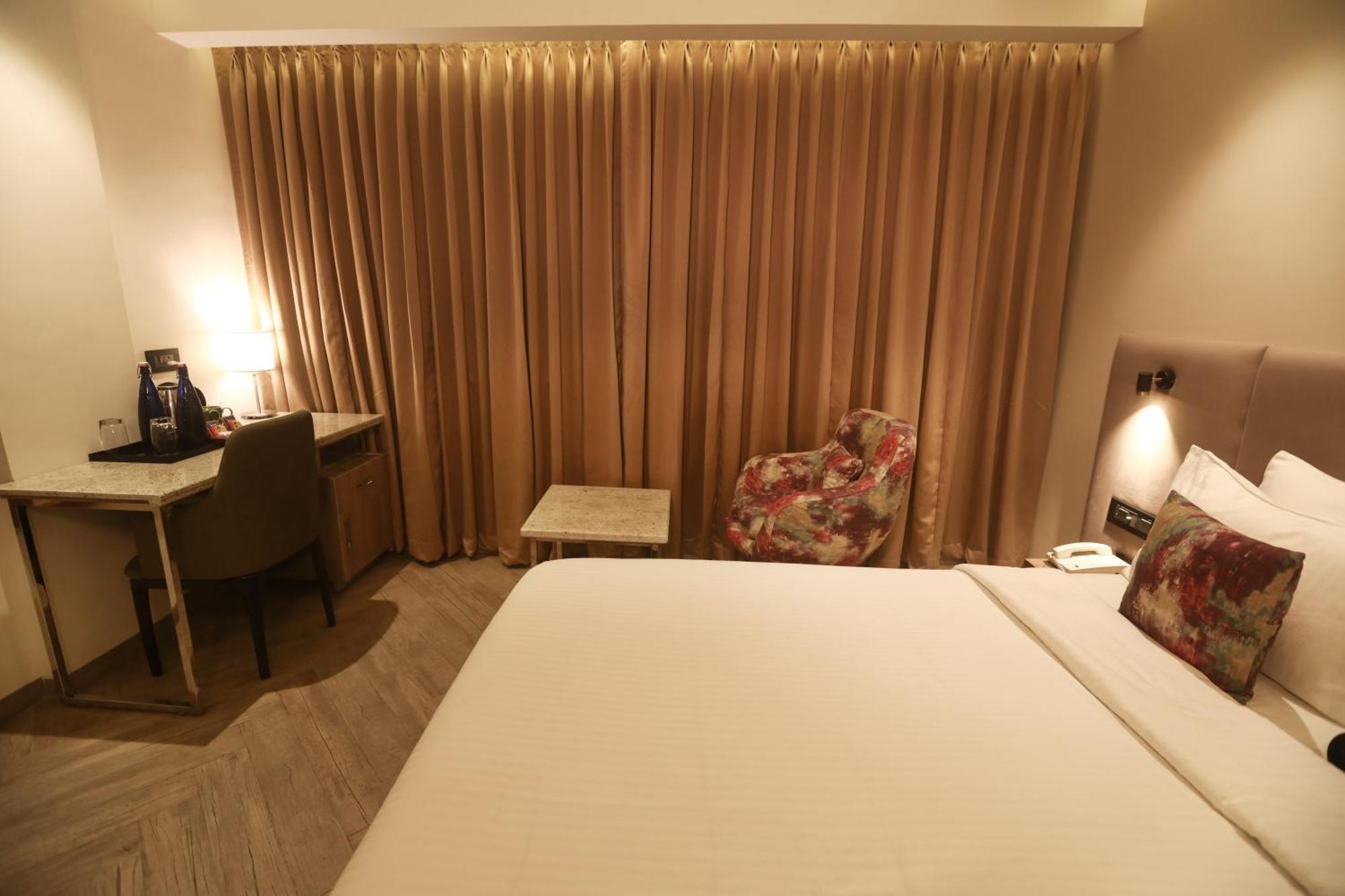 Mango Hill Central Chennai Zewnętrze zdjęcie